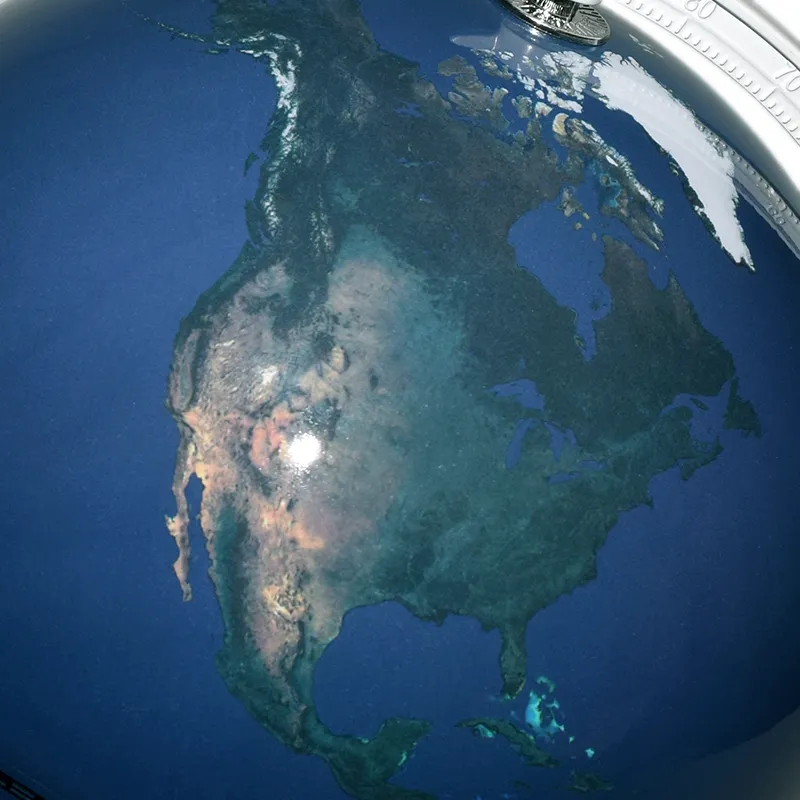 20CM Earth with Clouds Globe, Aluminum Arc and Metal Base detail view 3